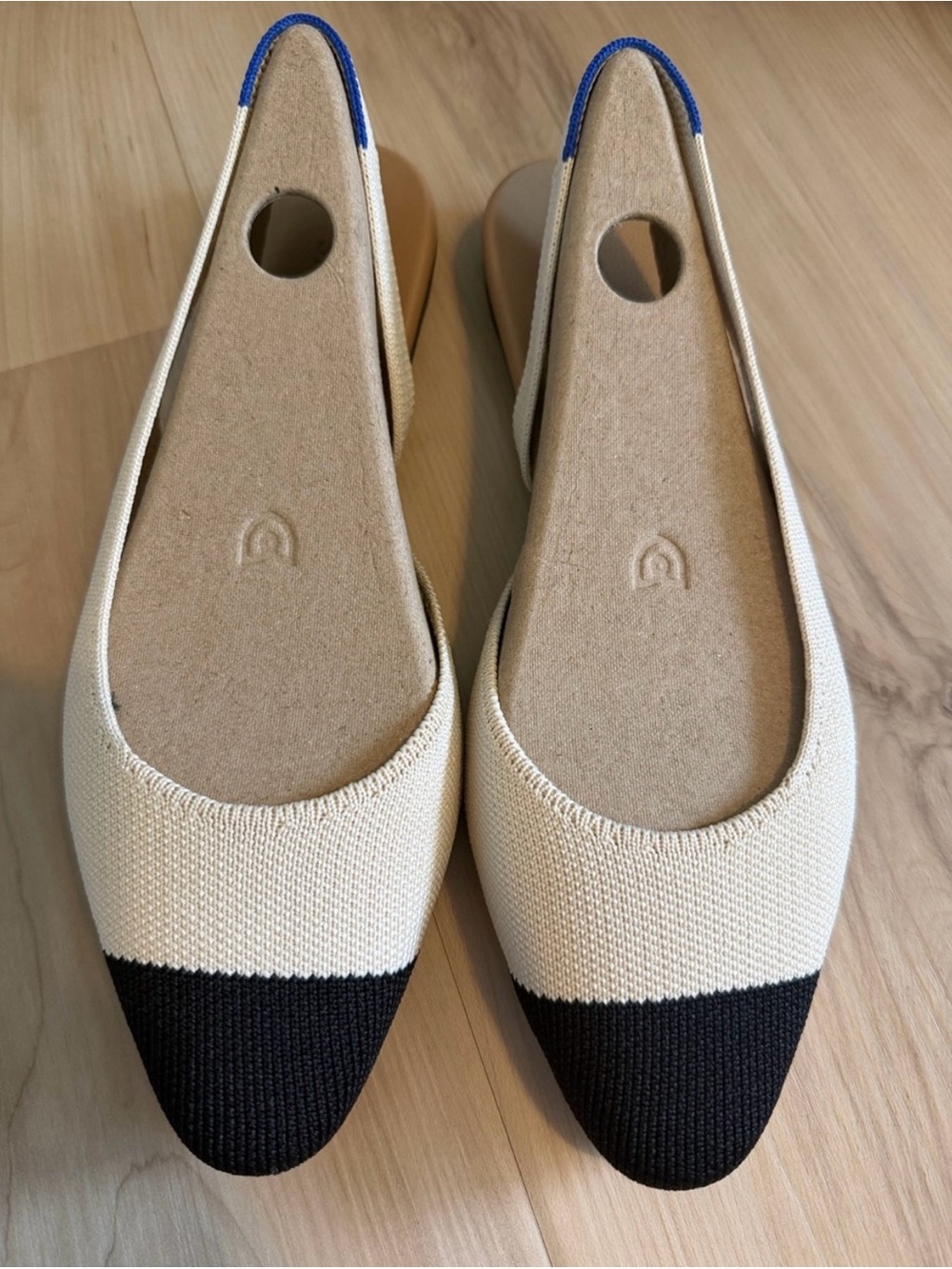 Rothy's Two-Tone Knit Pointed Toe Sling Flats in Cream and Black Size 7.5